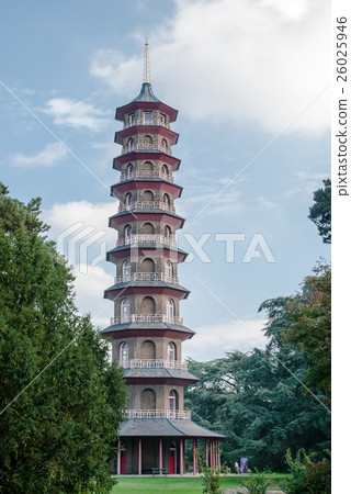 Multiple tower of queue garden under blue sky 26025946
