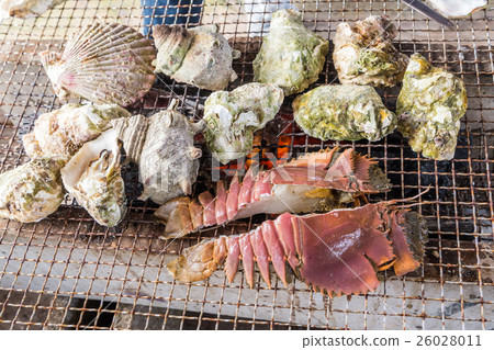 Fresh oyster, scallop and crayfish grill 26028011