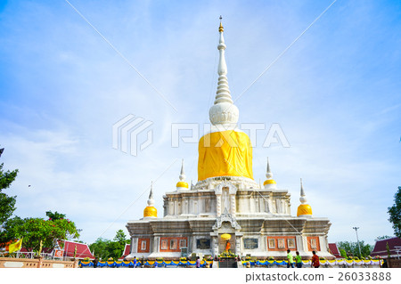 Nadun pagoda in thailand 26033888