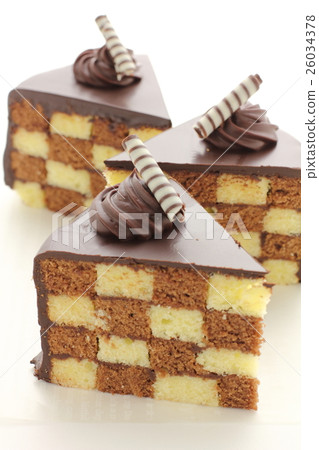 San Sebastian Cake 26034378