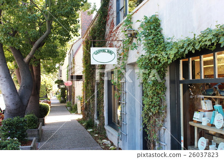 The townscape of a small town of Carmel (California) with a population of 4000 with art galleries 80 galleries 26037823