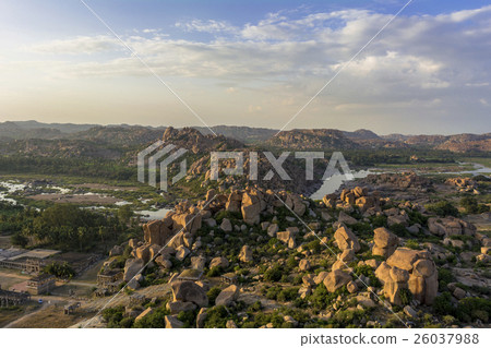 馬坦加山的亨比古代遺址 馬坦加山的亨比古代遺址 26037988
