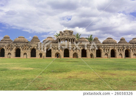 世界遺產·亨比古代遺址收藏 世界遺產·亨比古代遺址收藏 26038326