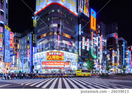 東京入口到新宿中央新宿歌舞伎町的風景 東京入口到新宿中央新宿歌舞伎町的風景 26039013