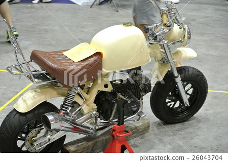 Various model of classic motorcycle 26043704