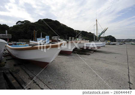 Afternoon fishing port Afternoon fishing port 26044447