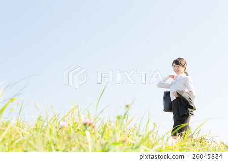 室外的女商人 室外的女商人 26045884