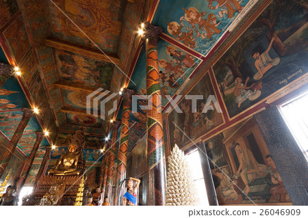 The main temple of Wat Phnom in Phnom Penh, Cambodia 26046909