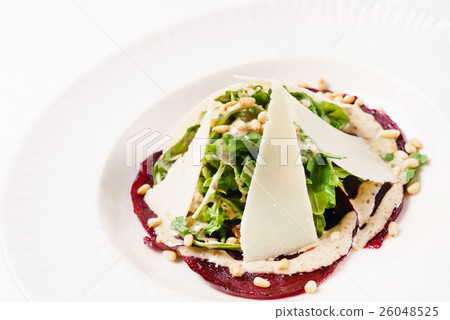 salad with beetroot 26048525
