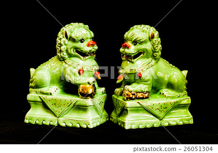 sculpture mythical creatures 26051304