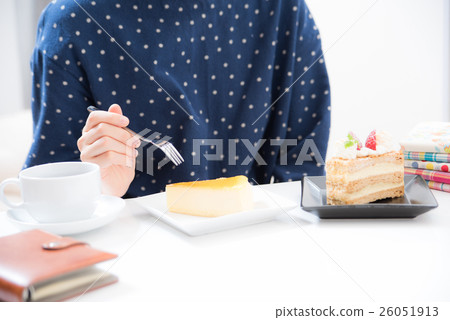 蛋糕女人 蛋糕女人 26051913