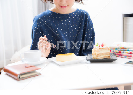 蛋糕女人 蛋糕女人 26051915