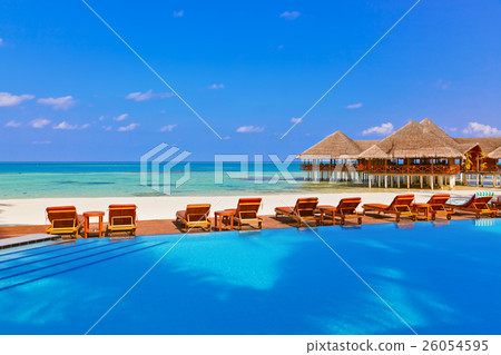 Pool and cafe on Maldives beach 26054595