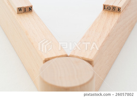 Winner and loser 26057802