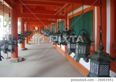 Corridor (Kasuga Taisha) Corridor (Kasuga Taisha) 26063441