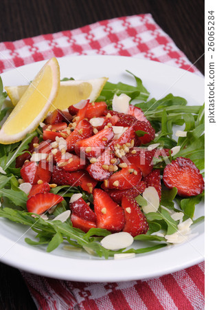 Arugula salad with strawberries Arugula salad with strawberries 26065284