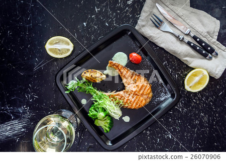 salmon steak salmon steak 26070906