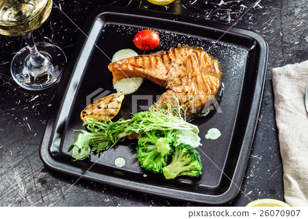 salmon steak salmon steak 26070907
