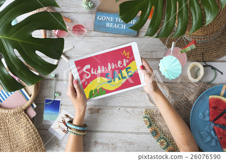 Summer Sale Shopping Discount Concept 26076590