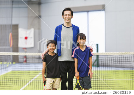 Large number of people sports Large number of people sports 26080339
