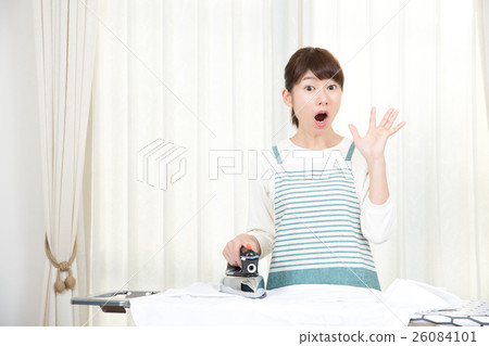 Housewife ironing iron Housewife ironing iron 26084101