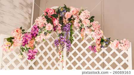 White old-fashioned folding screen decorated 26089163