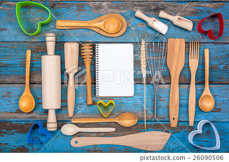 Set kitchen utensils and a notebook for recipes Set kitchen utensils and a notebook for recipes 26090506