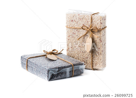 Rice berry and brown rice in plastic bag isolated 26099725