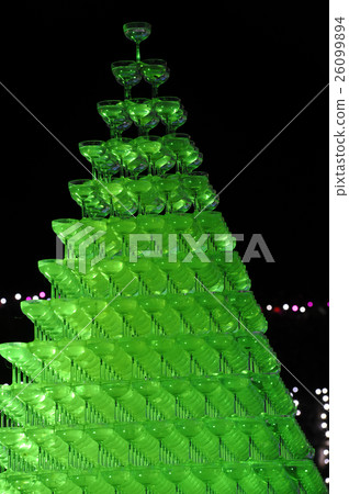 Champagne Tower 26099894