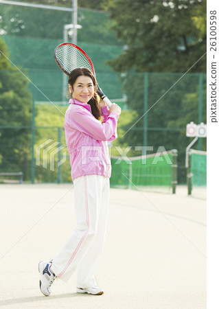 Large number of people sports Large number of people sports 26100598