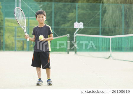 Large number of people sports 26100619