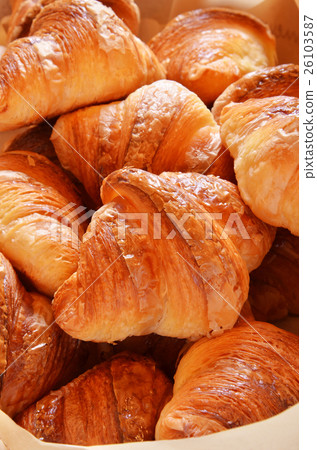 Croissants 26103587