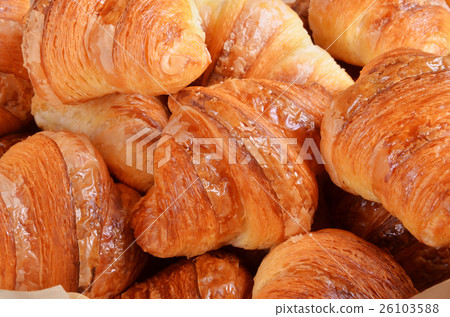 Croissants 26103588