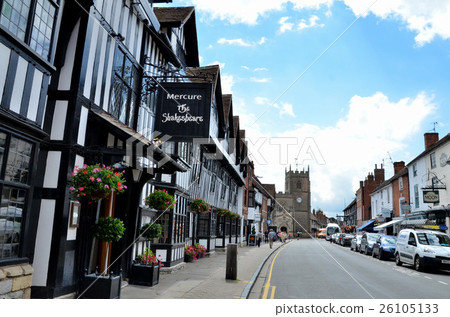 The house of half Timber (half-timbered) of Tudor style remains Stratford-upon-Avon The house of half Timber (half-timbered) of Tudor style remains Stratford-upon-Avon 26105133