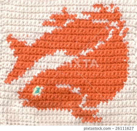 Knitted fish 26111627