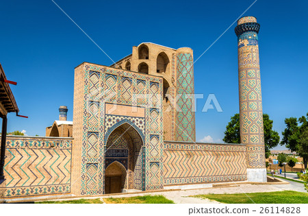 View of Bibi-Khanym Mosque in Samarkand - View of Bibi-Khanym Mosque in Samarkand - 26114828