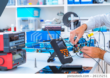 assembly of electronic devices 26115251