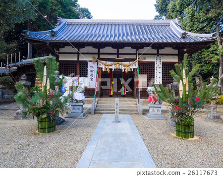 Kadoma of the shrine Kadoma of the shrine 26117673