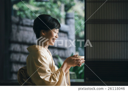 Kimono women 26118046