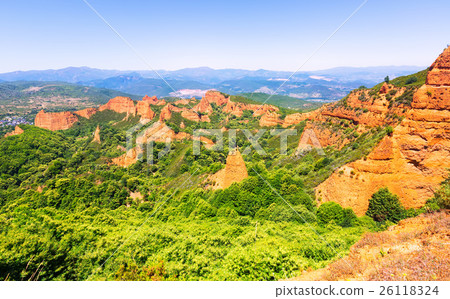 Las Medulas - historical site with abandoned gold mine near Ponferrada. 26118324