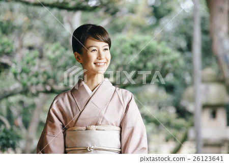 Kimono women 26123641