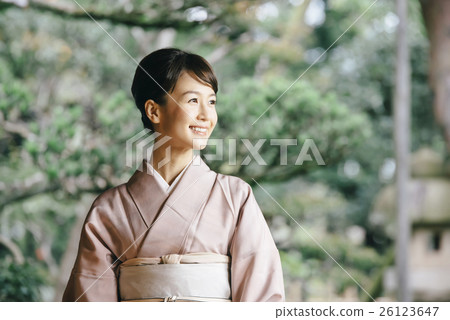 Kimono women Kimono women 26123647