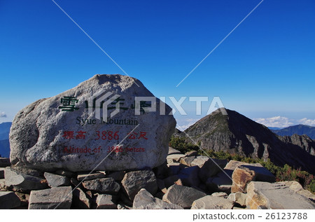 Snow mountain main peak Snow mountain main peak 26123788