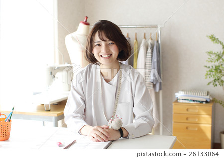 fashion designer 26133064