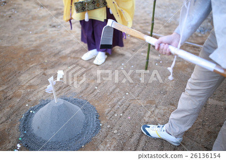 Ground Festival Festival (Safety Prayer Festival Ritual Event Hosiery Body Parts People Male Sacred Buddha Land Event) 26136154