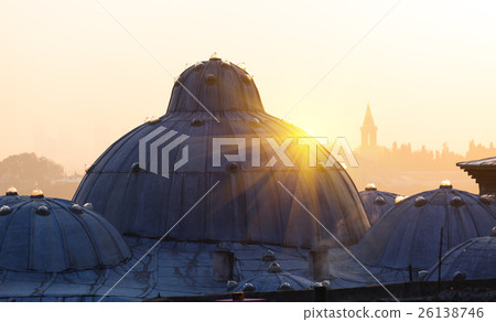The beautiful Suleymaniye mosque in Istanbul 26138746