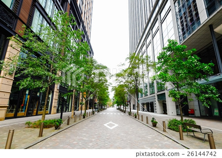 Marunouchi Naka Dori (15) 26144742