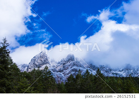 Yatsugatake of early winter (Yokoyama great concentricity) 26152531