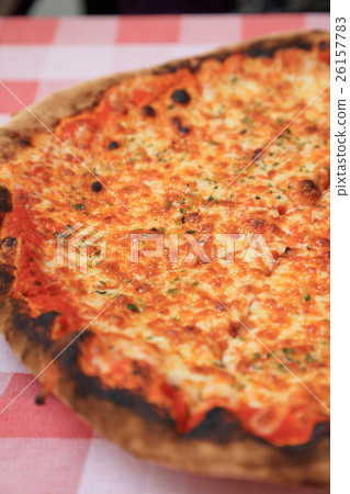 Delicious Pizza Margherita Delicious Pizza Margherita 26157783