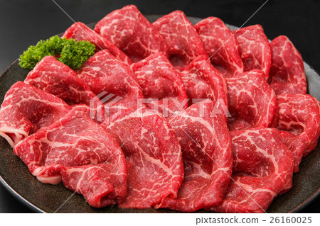 Muggled Wagyu beef loin slice 26160025